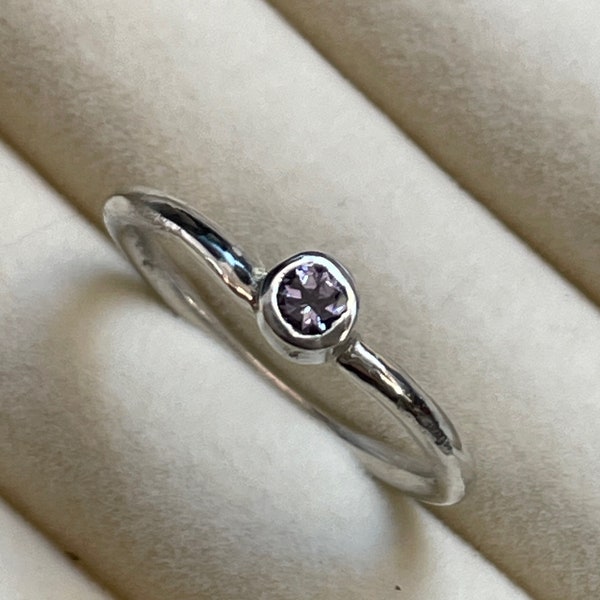 Metallic purple spinel modern silver ring  - round faceted gray lavender sparkly spinel ring - US size 9 - Mothers day - August birthstone