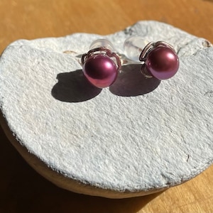 Black or plum peacock pearl gold vermeil post earrings  - Freshwater purple pearl studs - fun hot pink cultured pearl flower earrings