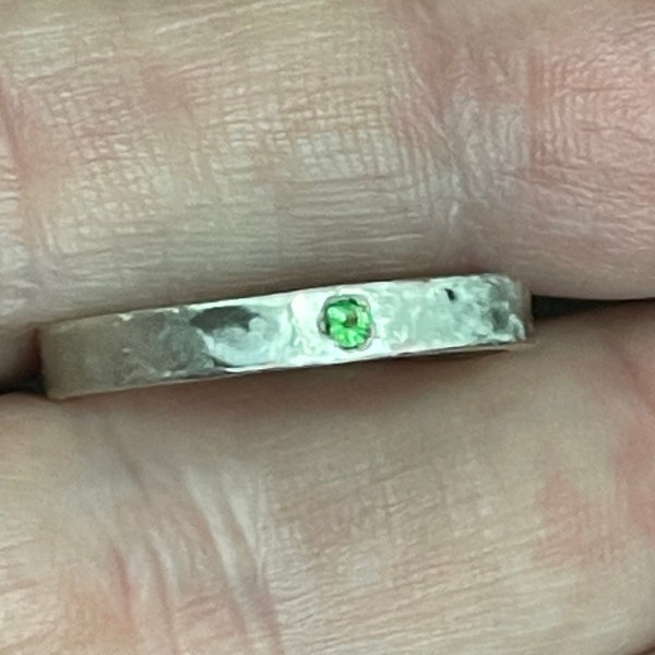 Sterling silver mint green garnet ring - solid silver merelani garnet ring - Charlemagne ring sparkly green natural garnet ring - size US 10