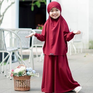 1 to 6 years French khimar girls robe suit, can be used as a veil, french khimar aisyah maroon color