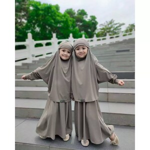 1 to 6 years French khimar girls robe suit, can be used as a veil, french khimar aisyah pink color Smoke