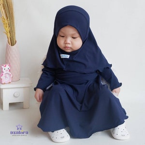 Ensemble abaya bébé ou enfant, tenue de tous les jours KIA, robe de tous les jours et hijab 0 3 ans couleur noire Navy