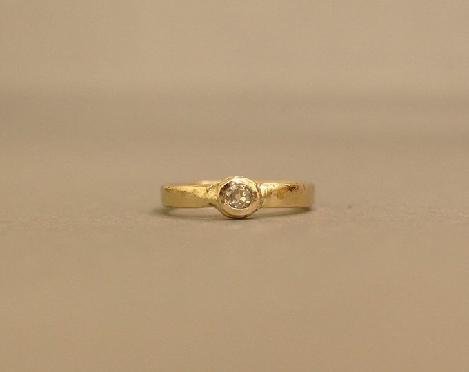 Old Mine Cut Diamond Ring – 14k Gold, 0.30ct Oval Bezel-Set