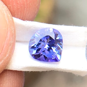 Zoisite Blue Color Tanzanite Heart, 0.75 Carats Loose Tanzanite, Faceted Tanzanite, Ring Size Tanzanite, Tanzanite For Jewelry Making.