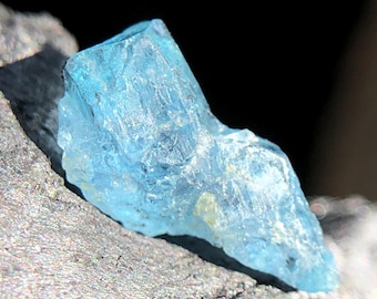 Aguamarina natural de color azul cielo, 14 x 7 mm, piedra preciosa suelta de 3,10 quilates.
