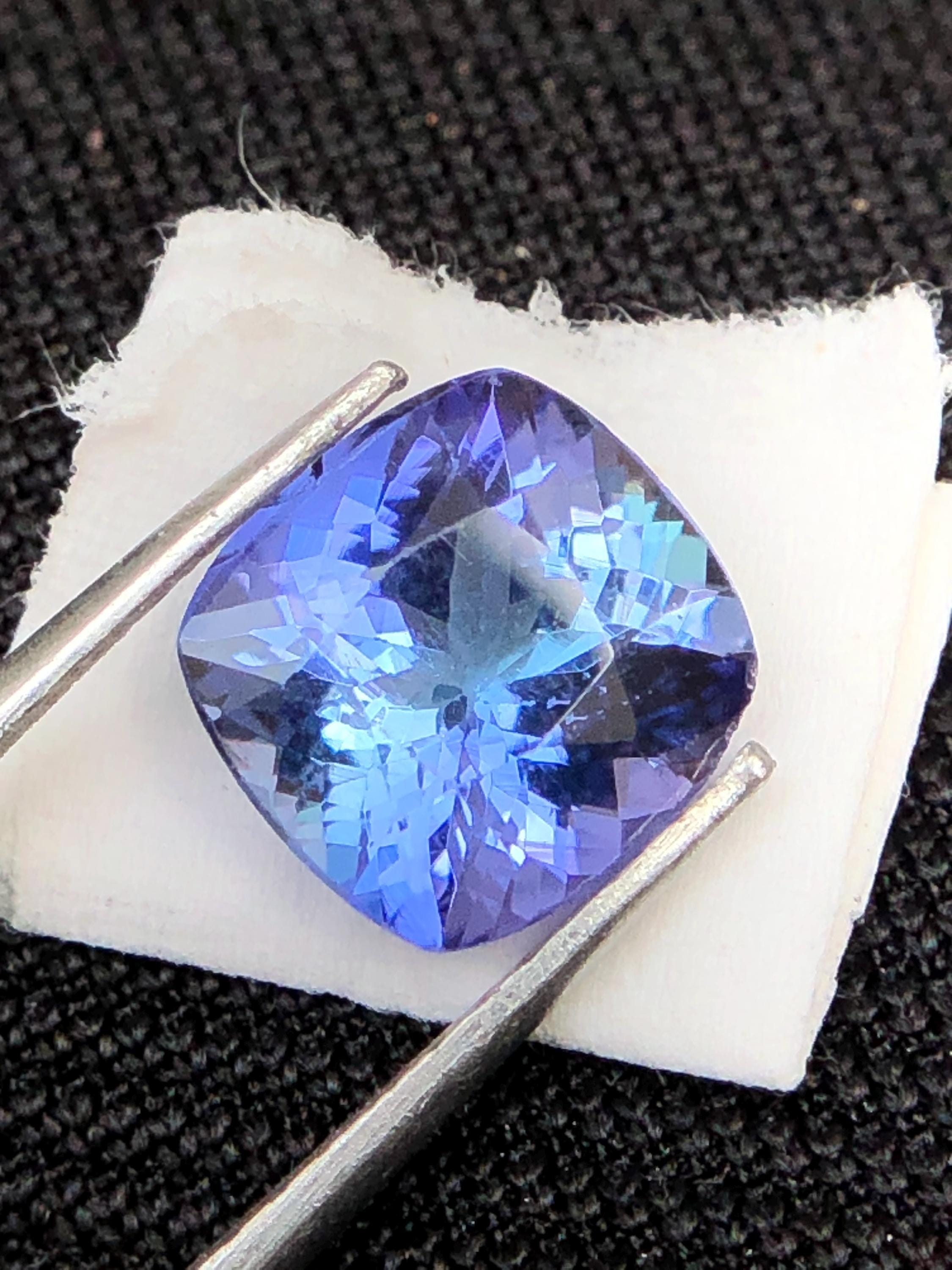 2.0 CT タンザナイト クッションカット 宝石: パープルブルー 