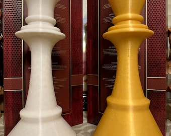 Pieza de ajedrez decorativa XL. Piezas de ajedrez de rey y reina impresas en 3D.