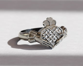 Claddagh Ring - Crossed Heart Silver & Gold Celtic Engagement Crown Ring - Traditional Irish Friendship Jewelry - Claddagh wedding ring