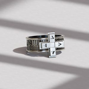 Gamer Ring, gaming Jewelry for Men & Women, Unique Gift for Gamers,  Geeky gamer Band ring, Game Lover Accessory, Circuit board ring