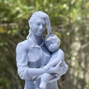 Dina with JJ Figurine, The Last of Us 2 - 3D Resin Printed Statue