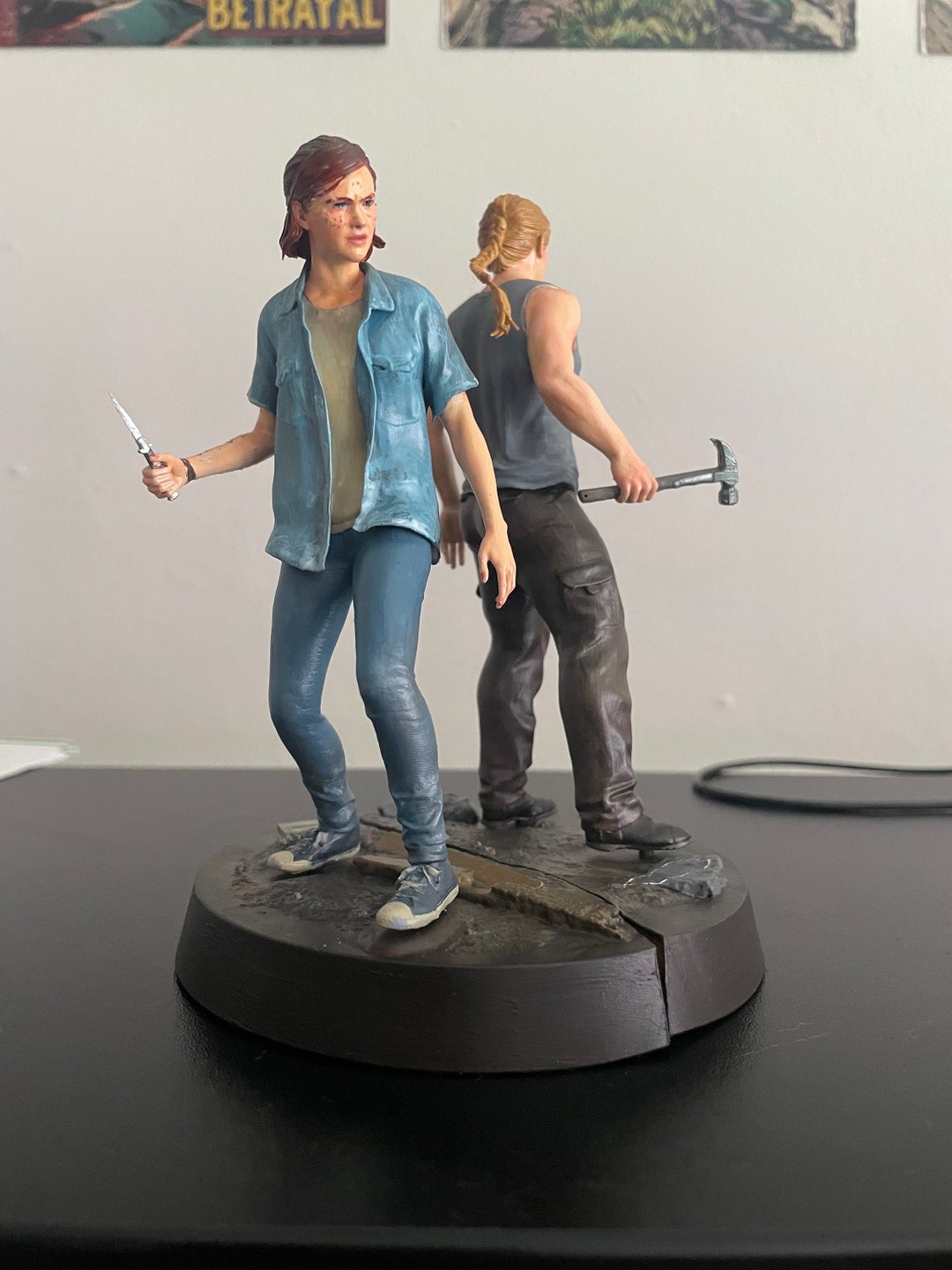 Ellie and Abby Dual Figurine, Small Version (1/12th) - Premium 3D