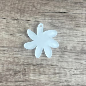 Hawaiian Keychain Blank - Sublimation Acrylic Blank - Sublimation - Acrylic - Blank - Hawaiian flower keychain
