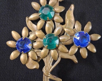 Vintage Floral Brooch with Plastic Gems