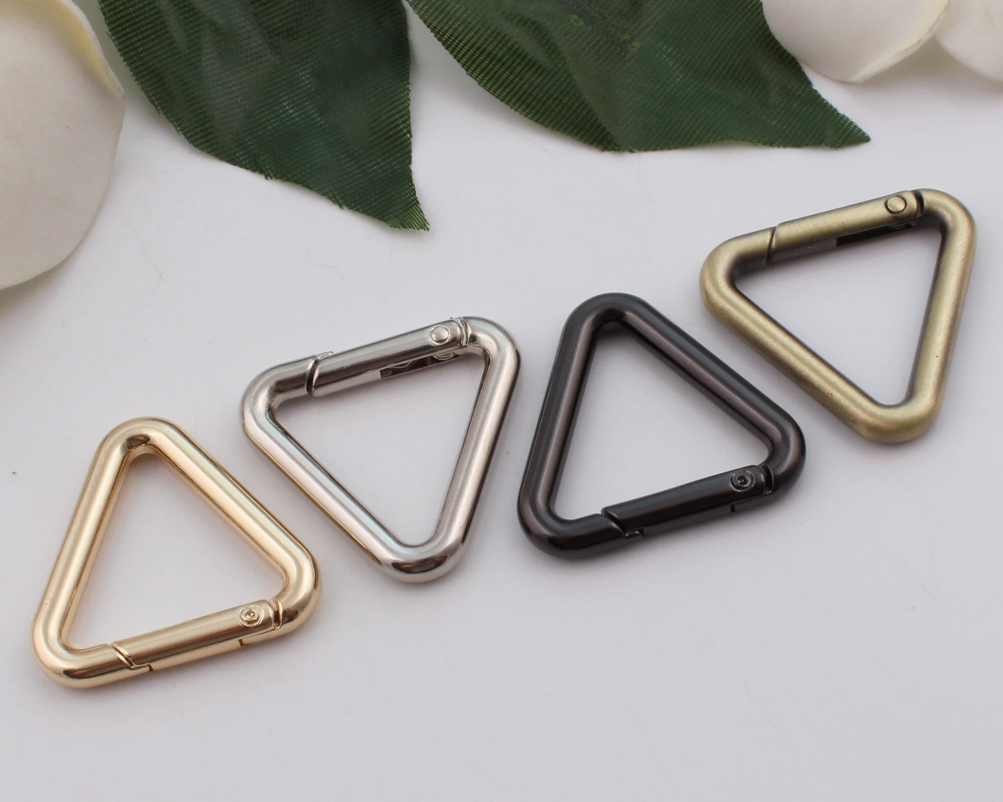 advancethy Metal Silvery Triangle Ring Buckle 1.5 Inside Dia Loop Ring for Strap Keeper Pack of 10 