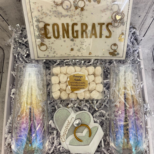 Engagement Gift Box - 60+ Gift Ideas for 2024