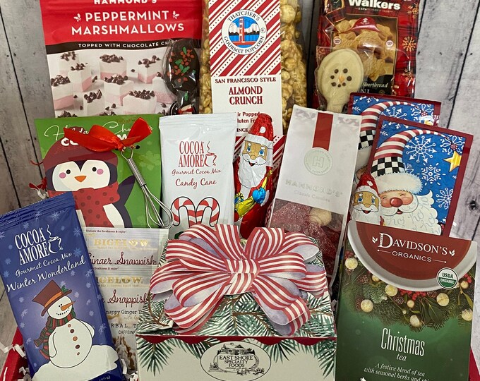 Deluxe Christmas Snack Gift Basket, Holiday Snack Gift Basket