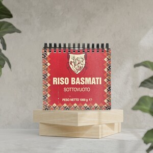 Quaderno Riciclato Unico Riso Basmati - Copertina da Scatole di Prodotti - Carta Riciclata Interna - Rilegatura a Spirale in Alluminio