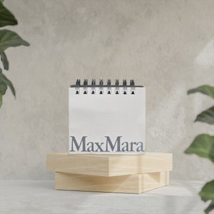 Quaderno Riciclato Unico MaxMara - Copertina da Scatole di Prodotti - Carta Riciclata Interna - Rilegatura a Spirale in Alluminio