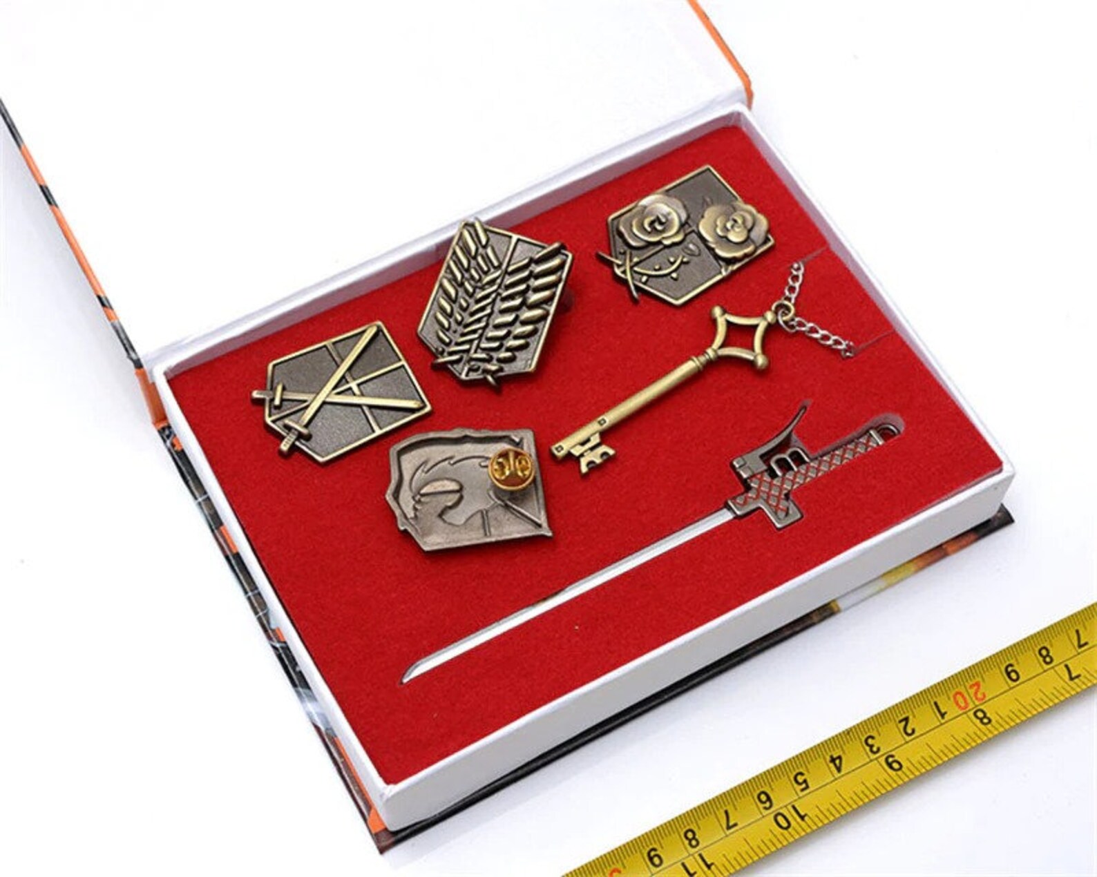 Attack on titan Gift Set Badges Necklace and Key Etsy