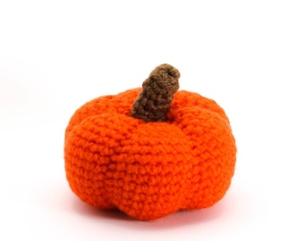 Crochet pumpkin amigurumi decor