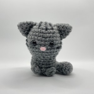 crochet tiny cat kitten amigurumi