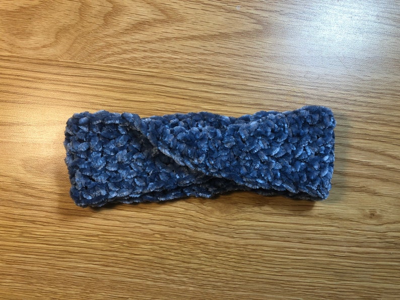 Twist Baby Headband crochet velvet yarn 3-6 months