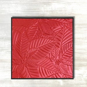 Impresionante tarjeta de felicitación de vacaciones de invierno con flor de pascua perla roja en relieve: el toque perfecto hecho a mano