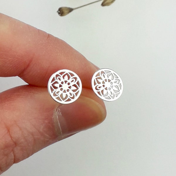 Mandala Flower Stud Earrings 925 Sterling Silver (1 pair)