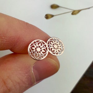 Mandala flower stud earrings rose gold (1 pair) (925 sterling silver)