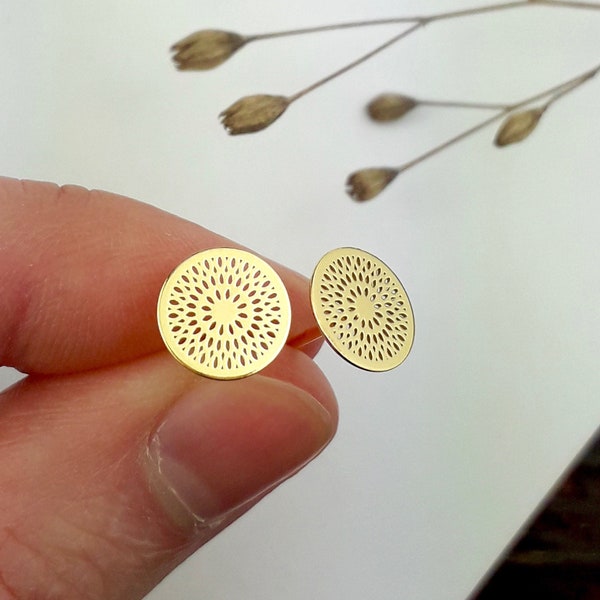 Mandala dots stud earrings gold (1 pair) (925 sterling silver)
