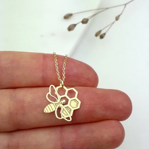 Bee honeycomb chain gold (925 sterling silver)