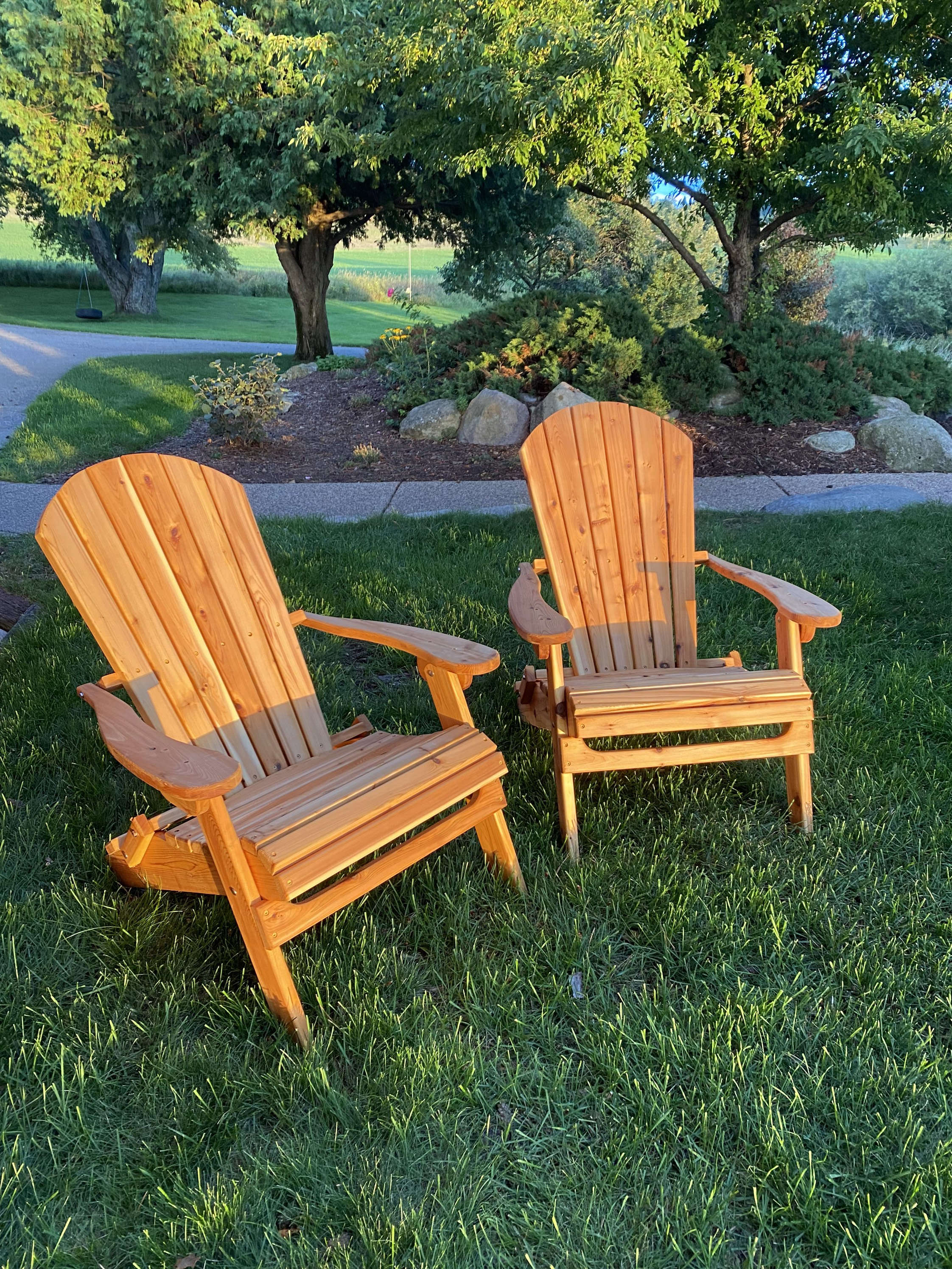 cedar folding adirondack chairs