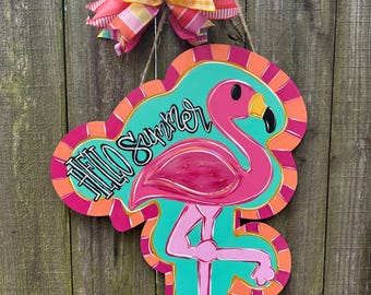 Hand-Painted Flamingo Door Hanger: Bright Summer Decor