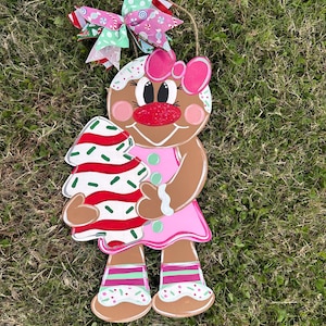 Christmas Tree cake | Tis The Season | merry Christmas | merry Christmas sign | Christmas Door Hanger | gingerbread door hanger
