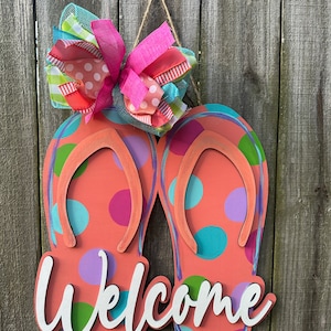 Flip flop door hanger | Summer Door Hanger | Flip Flop Door Sign | Beach Door Hanger | Welcome Summer Door Hanger