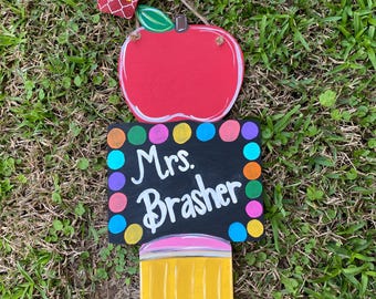Personalized Teacher Door Hanger: Apple & Pencil Classroom Sign