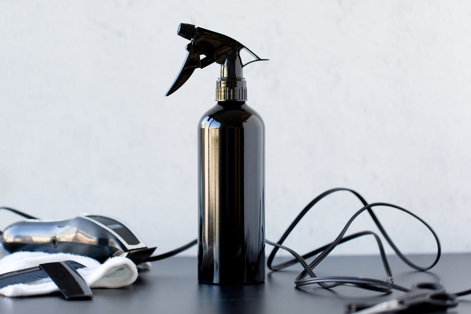 Refillable 16oz Gloss Black Aluminum Spray Bottle with Label Etsy