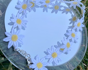 Daisy Chain Choker