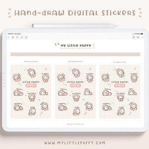 Puede incluir: Una hoja de pegatinas digitales con un esquema de color rosa y blanco que presenta un personaje de dibujos animados llamado "Little Puffy: Emojis". La hoja incluye 18 emojis diferentes, cada uno con una expresi&oacute;n &uacute;nica. Los emojis est&aacute;n dispuestos en tres columnas, con cada columna representando un estilo diferente: dibujo original, efecto de borde blanco y efecto de relieve 3D.