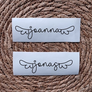 Sticker met naam | Naamsticker | Vinyl | Bloemen | Gepersonaliseerde stickers | Naam of tekst | Eigen ontwerp sticker | angel wings decal |