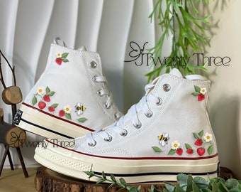 Strawberry Embroidered Converse, Converse Design Embroidered, Unique Embroidered Converse, Leaves Wreath Shoes, Converse Embroidered Flower