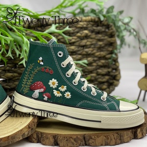 Embroidered Converse, Mushroom Converse, Embroidered Red Mushrooms And Flower, Converse High Tops Chuck Taylor 1970s, Daisy Flower Converse