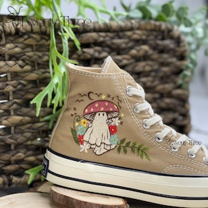 Converse Halloween Custom, Embroidered Ghost Mushroom Converse, Converse Embroidered Flower, Converse Mushroom, Converse, Embroidery Shoes