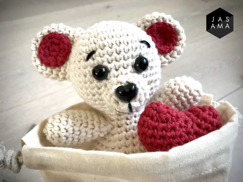 DIY kit Make your own heart-bear premium crochet starter kit image 7
