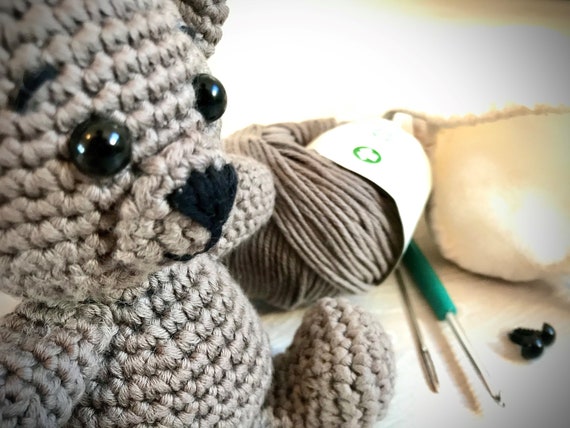 Beginner Frog Crochet Kit Easy Crochet Starter Kit Crochet Animals