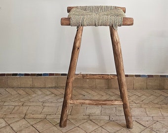 Tabouret de bar marocain en bois de laurier et corde