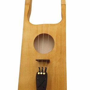 Traditional Talharpa (hurdy-gurdy) in SOL