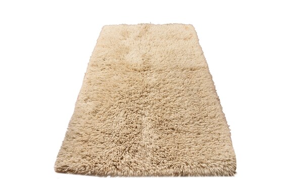 Very Diffrent Unique Moroccan Rug, 4'2''x 6'4''Faded Beige Color Shaggy Rug,Bohemian Rustic Rug,Handmade area rug,Faded Rug,Living Room
