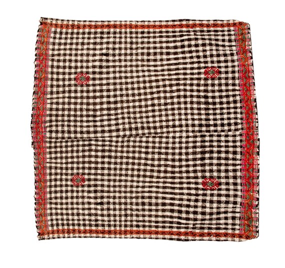 3'2''x3'2''White Color Vintage Turkish Table Cicim Rug,Anatolian Handmade Design,Home Decor,Decorative Rug,Nomadic Rug,Custom Painted Rug