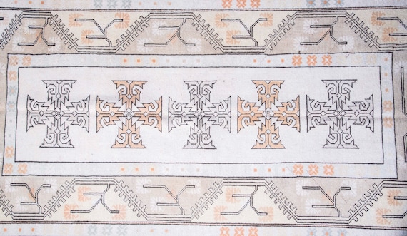 5'1'' x 8'3'' Beige-Orange Color Vintage Turkish Wool Rug,Anatolian Handmade Area Rug,Home Decor,Decorative Rug ,Nomadic Rug,Modern Rug